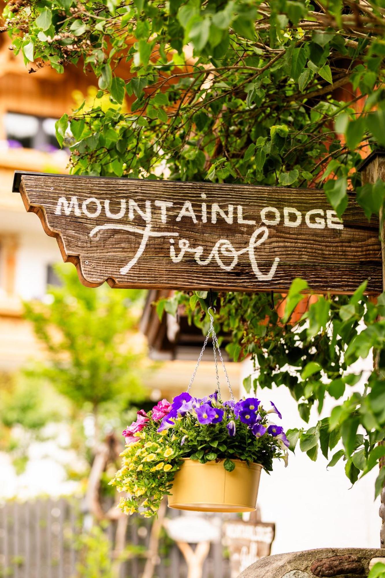 Mountainlodge Tirol Berwang Exterior photo